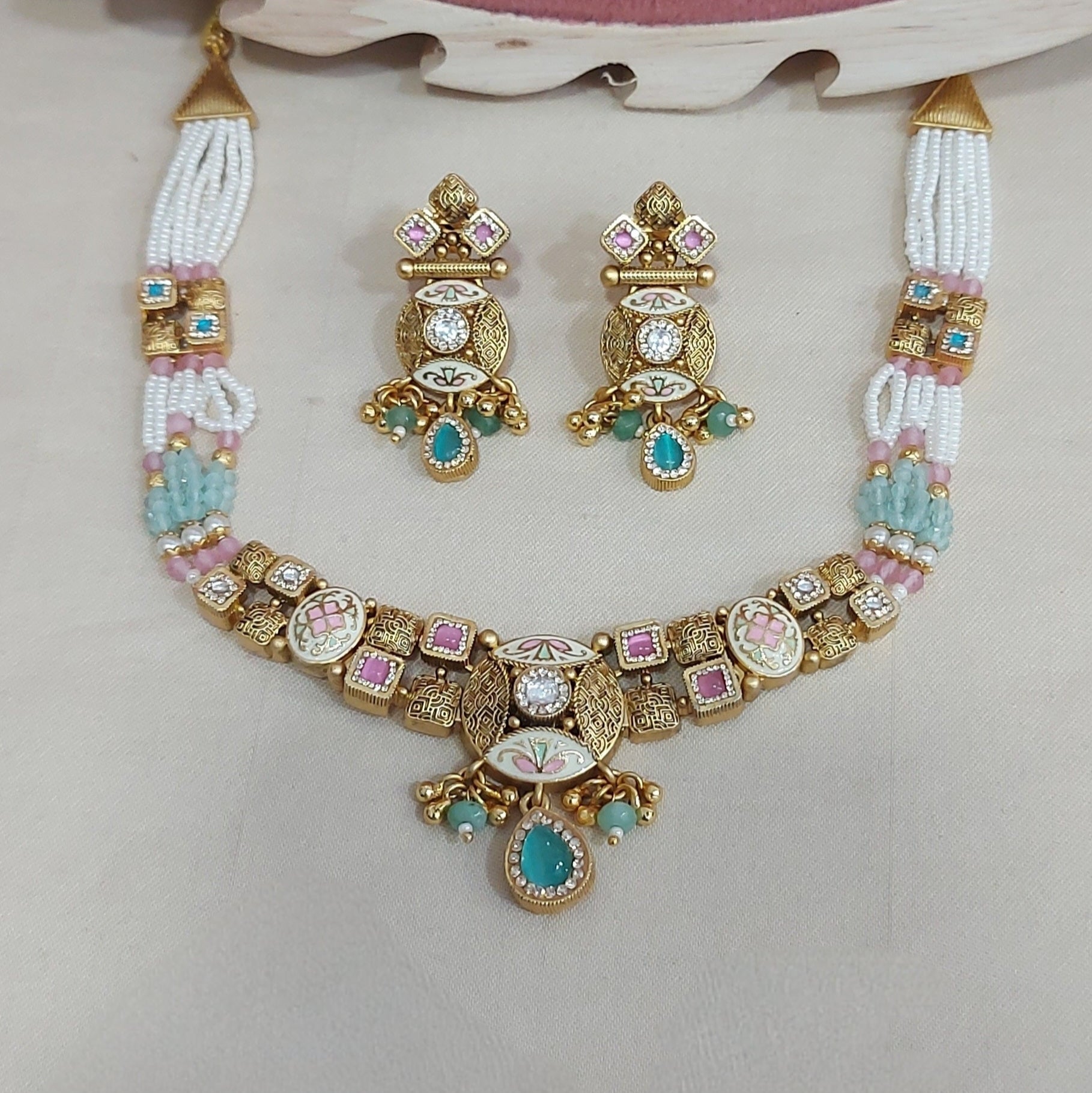 Necklace 3