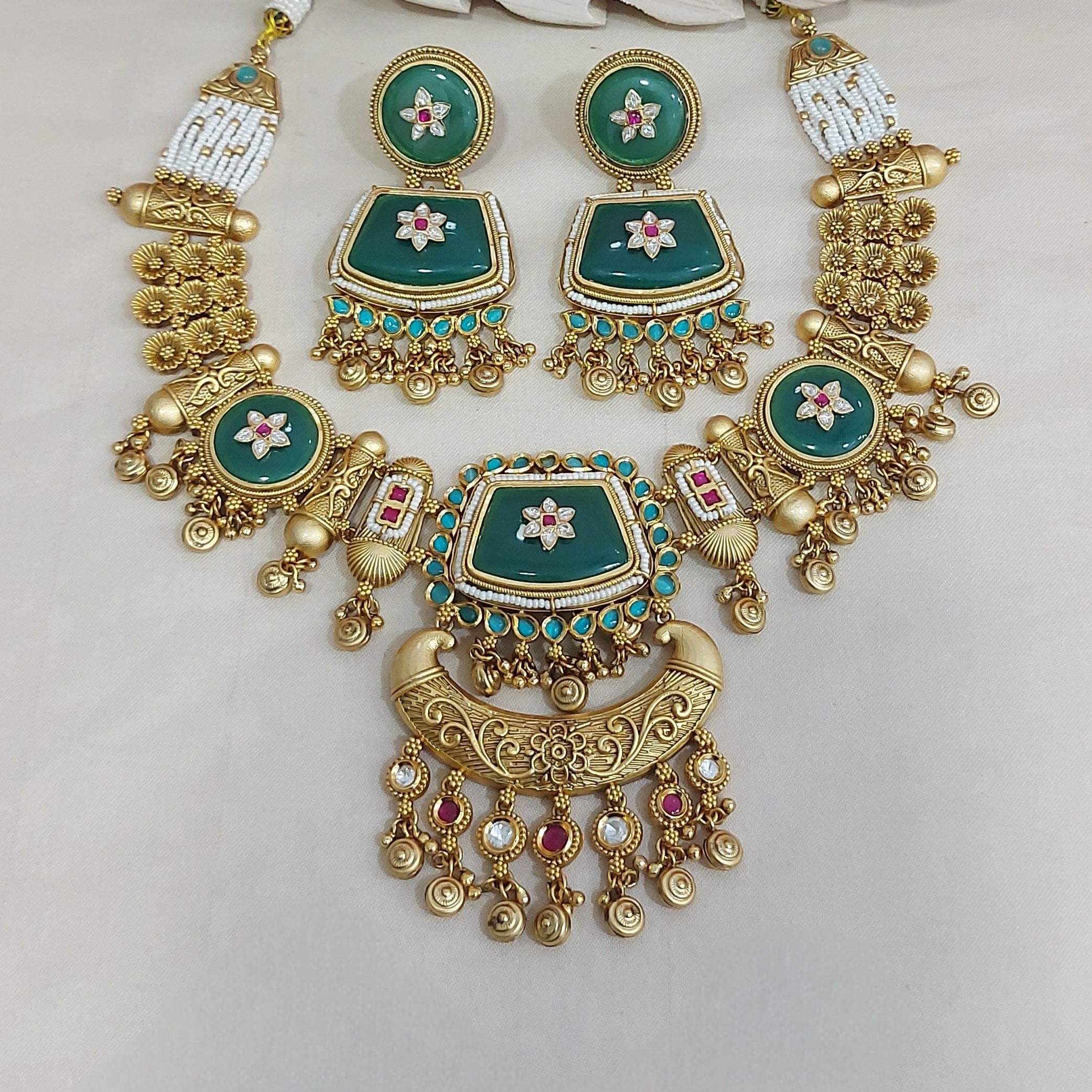 Necklace 10