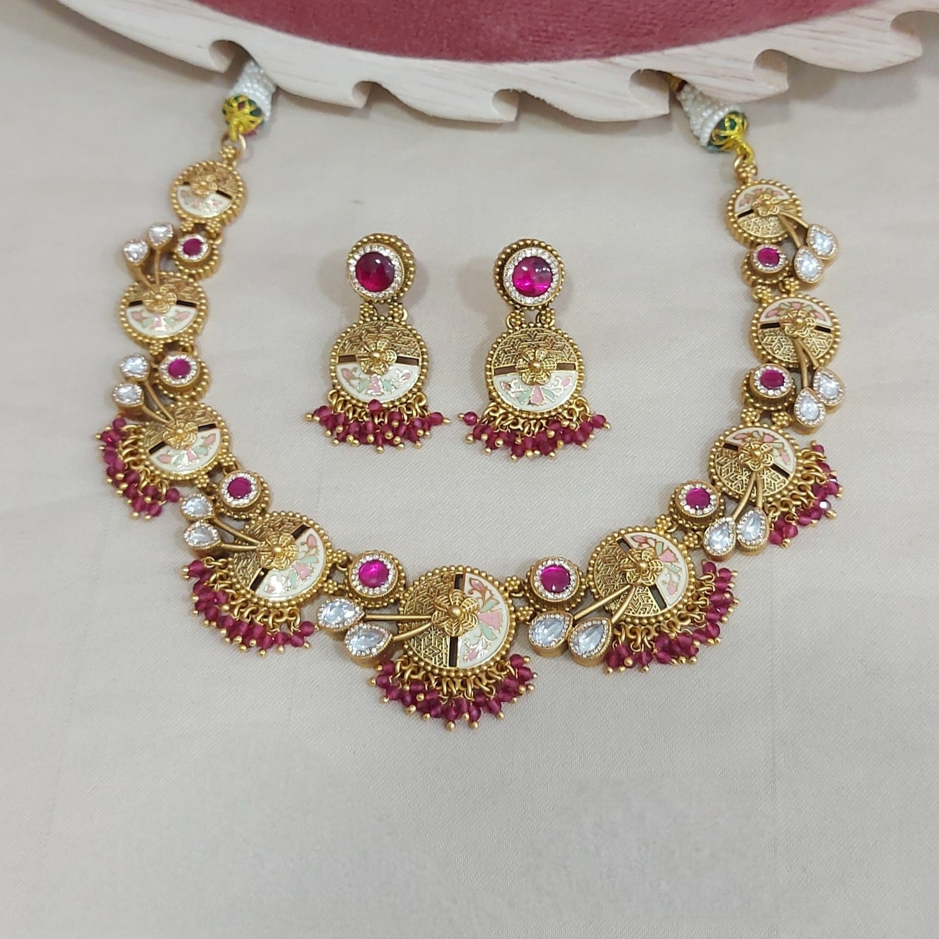 Necklace 11