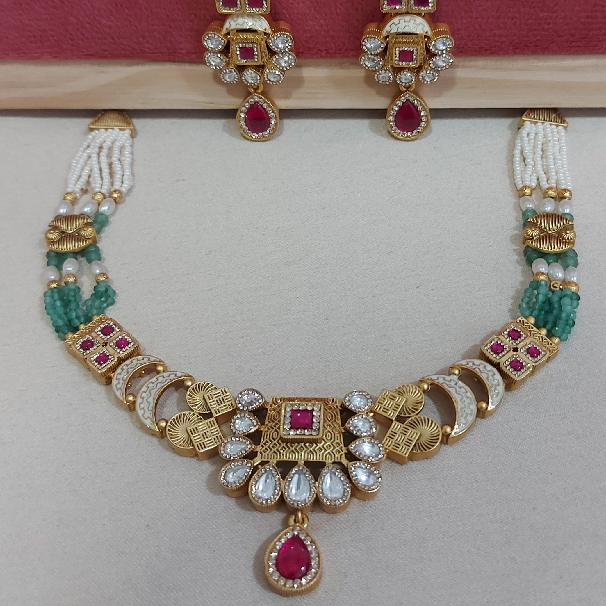 Necklace 17