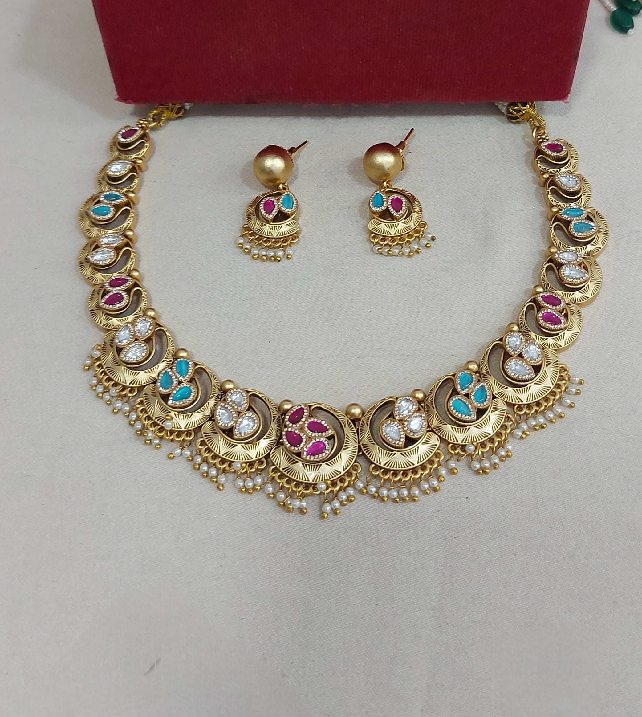 Necklace 20