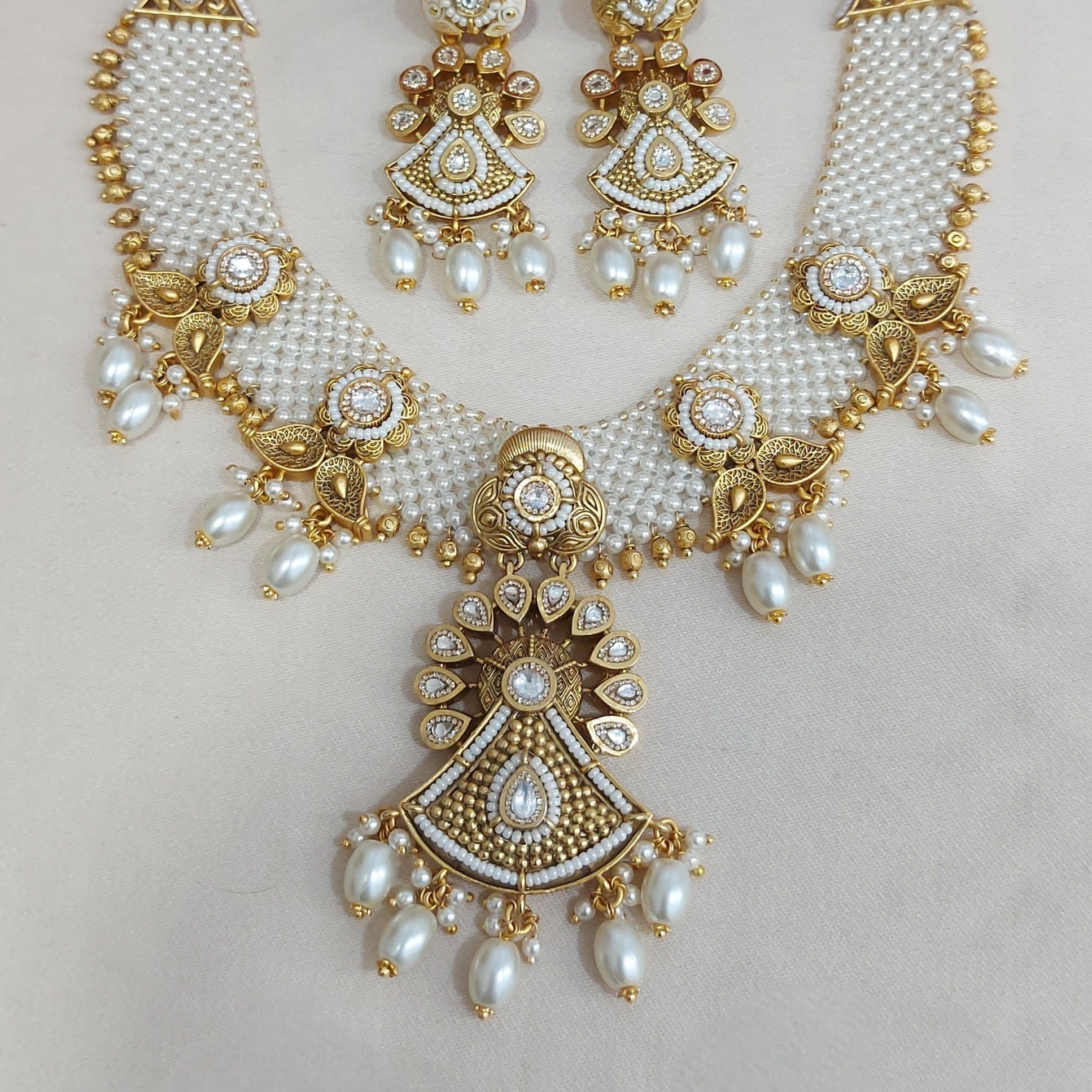 Necklace 31
