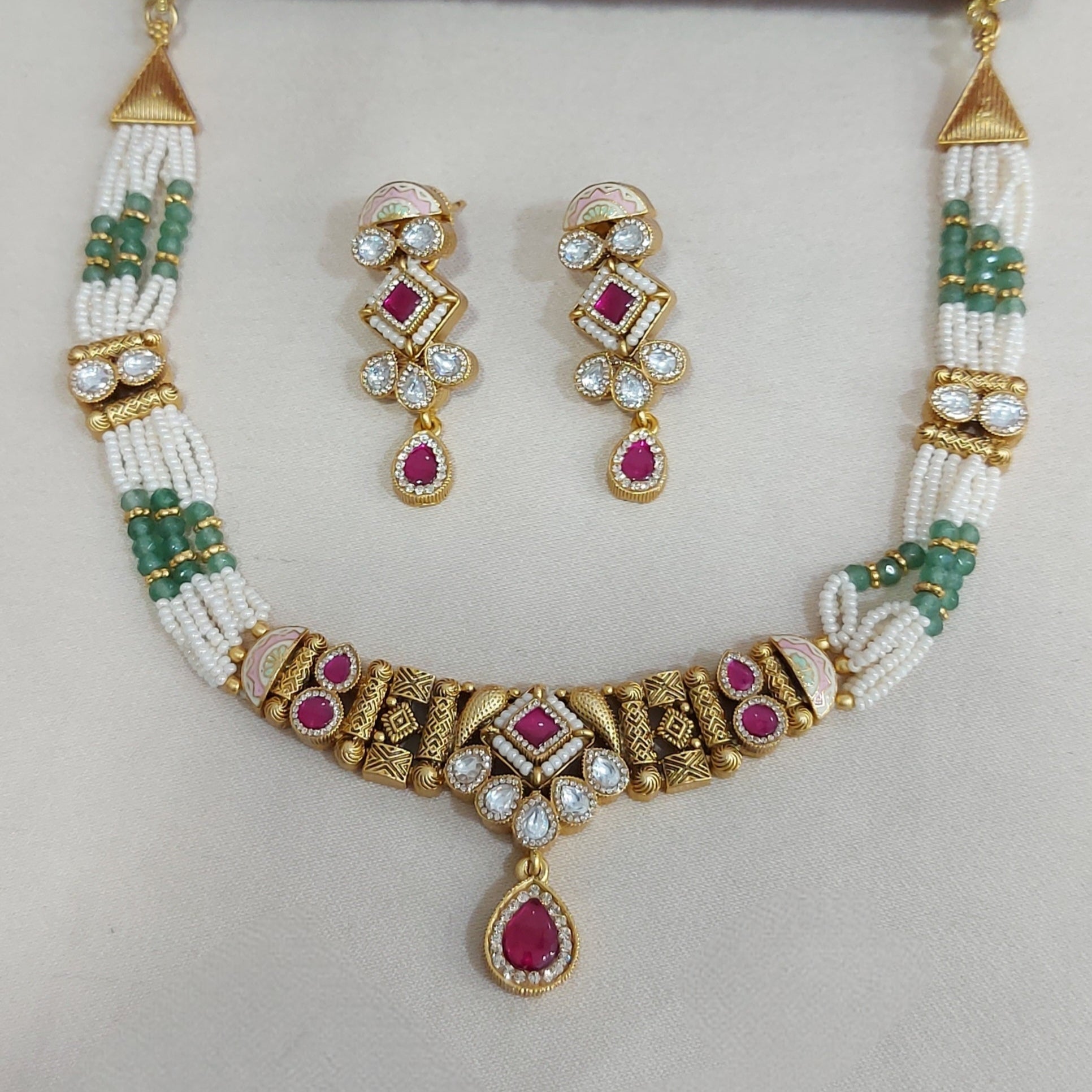Necklace 35