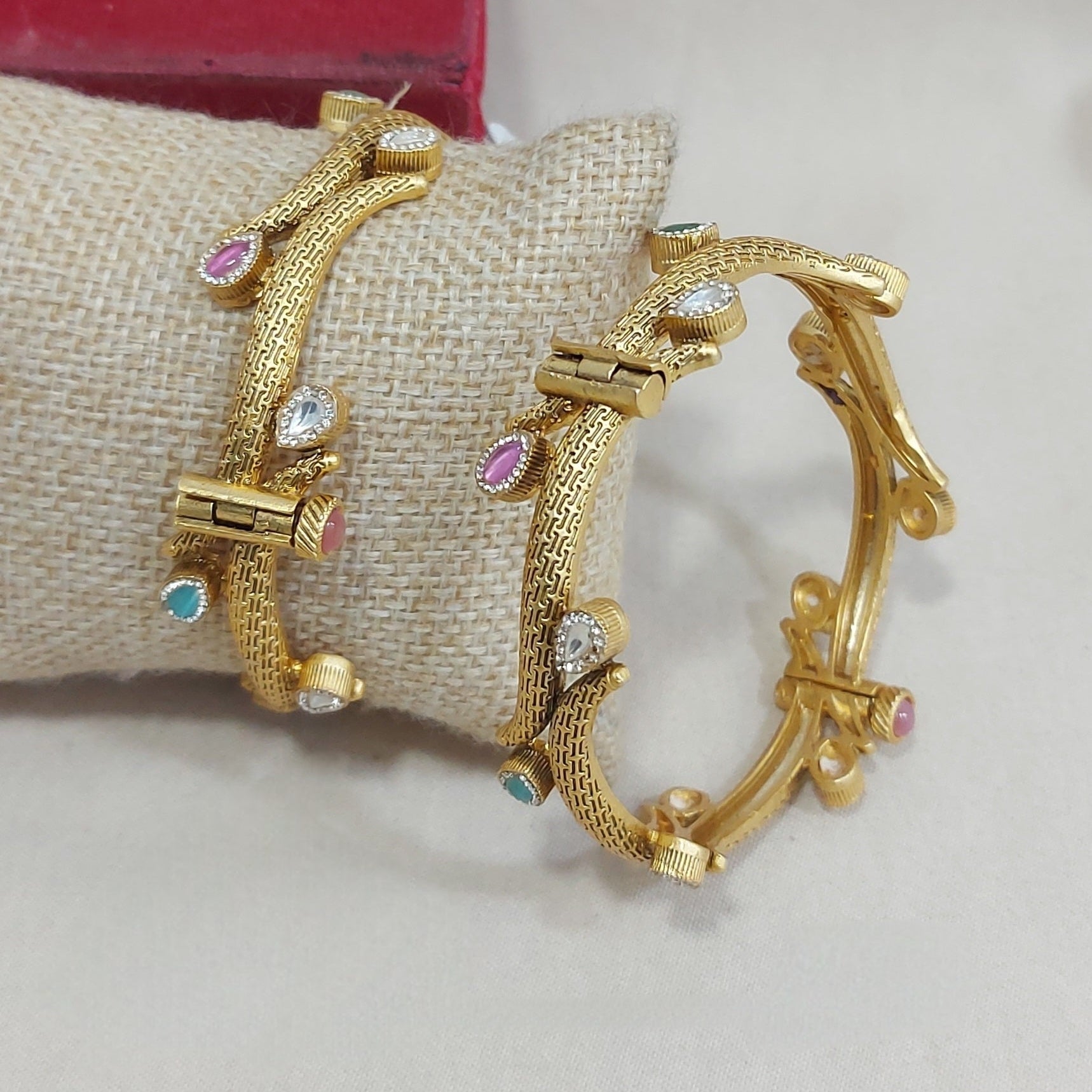Bangle 9