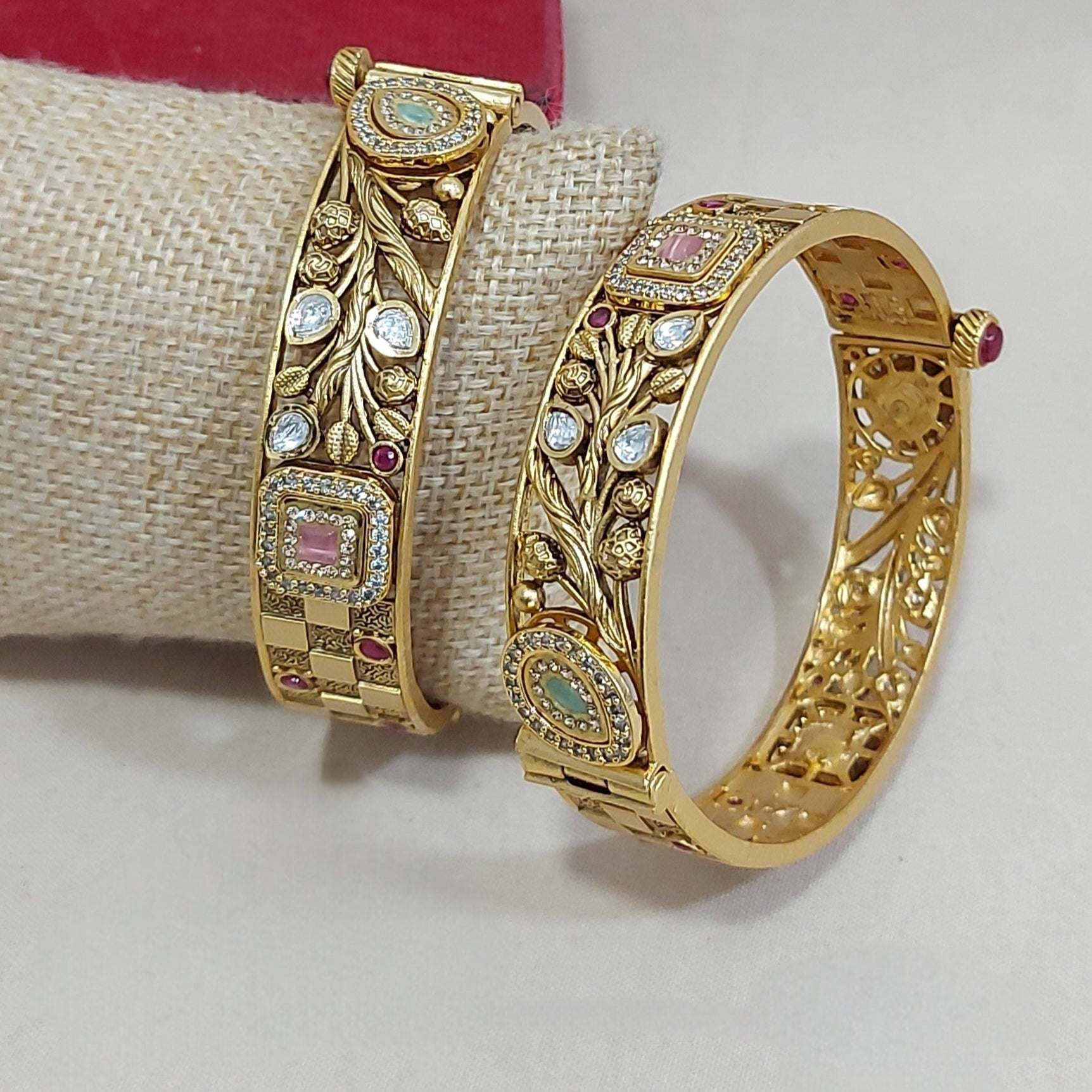 Bangle 12