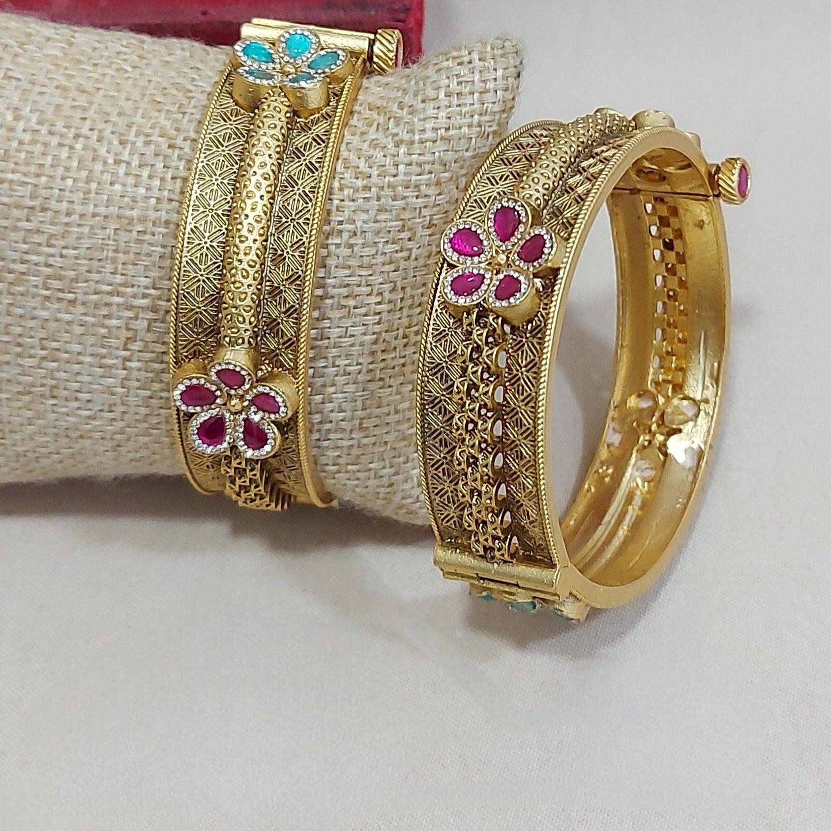 Bangle 13