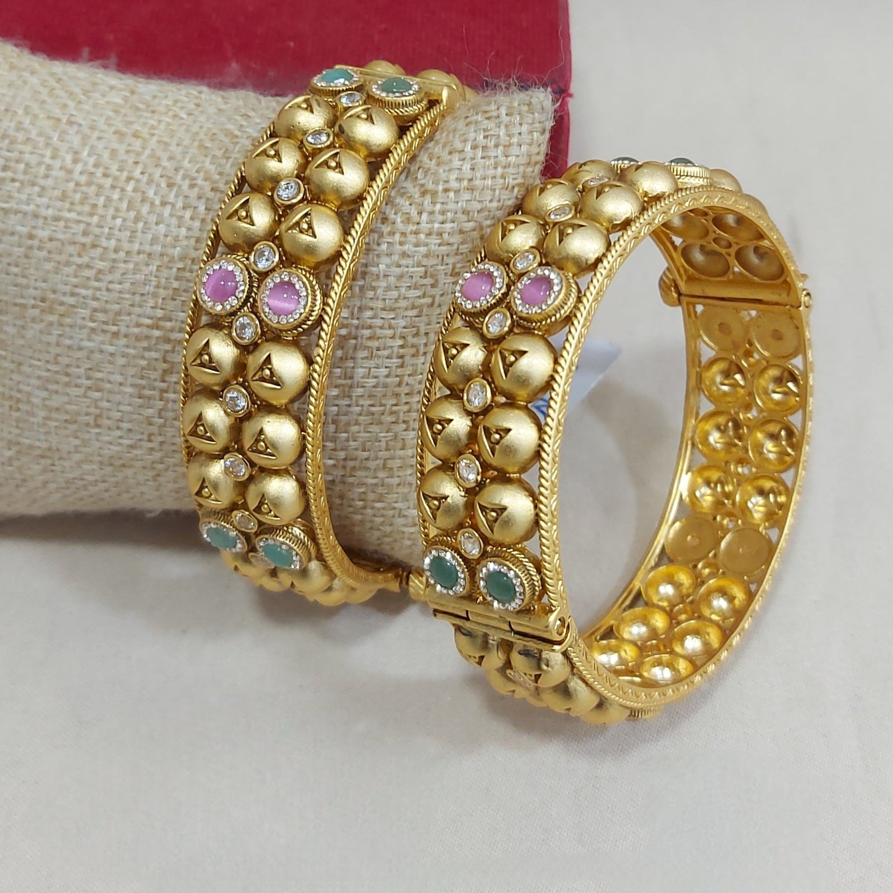 Bangle 24