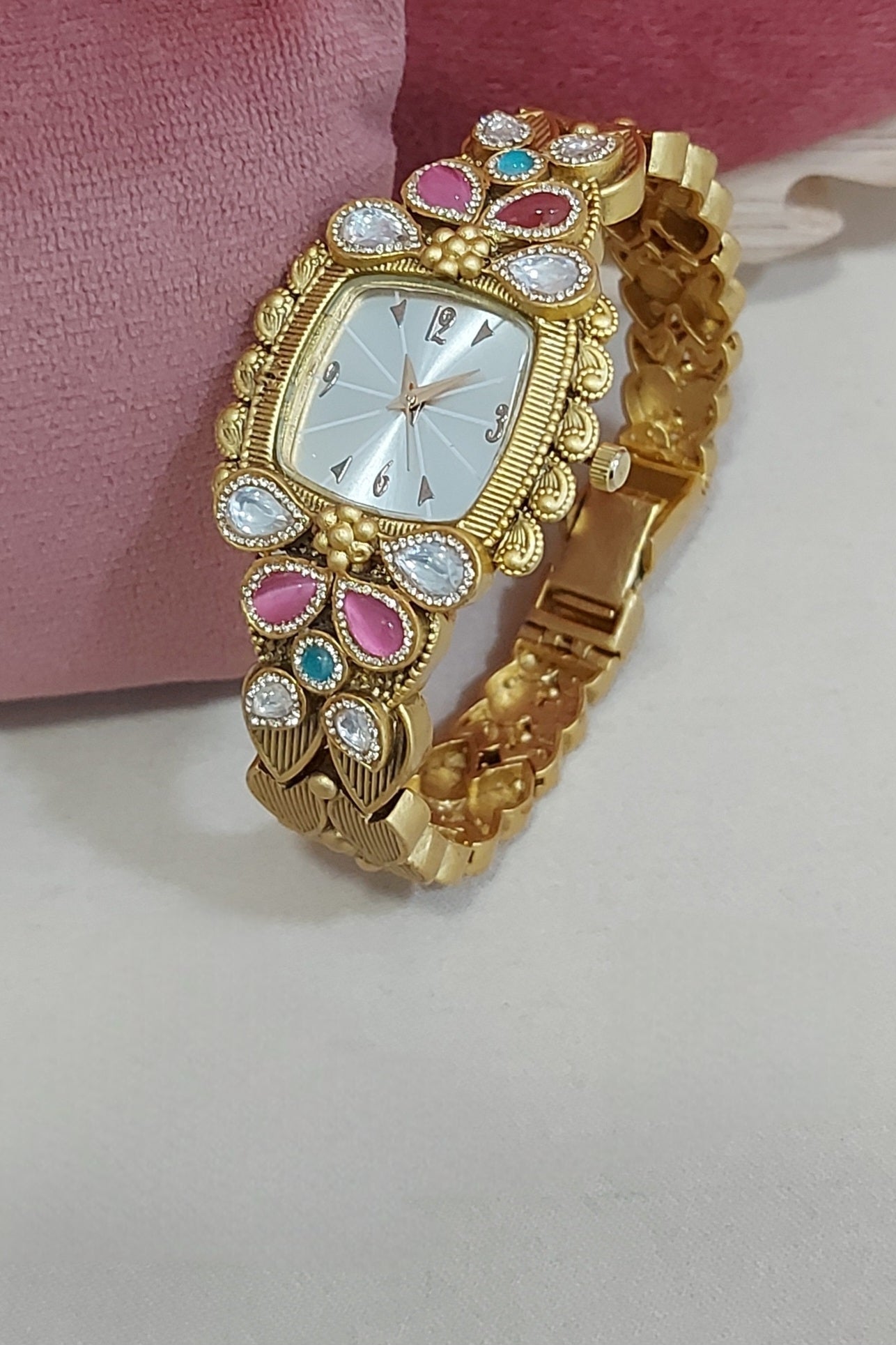 Watch 8