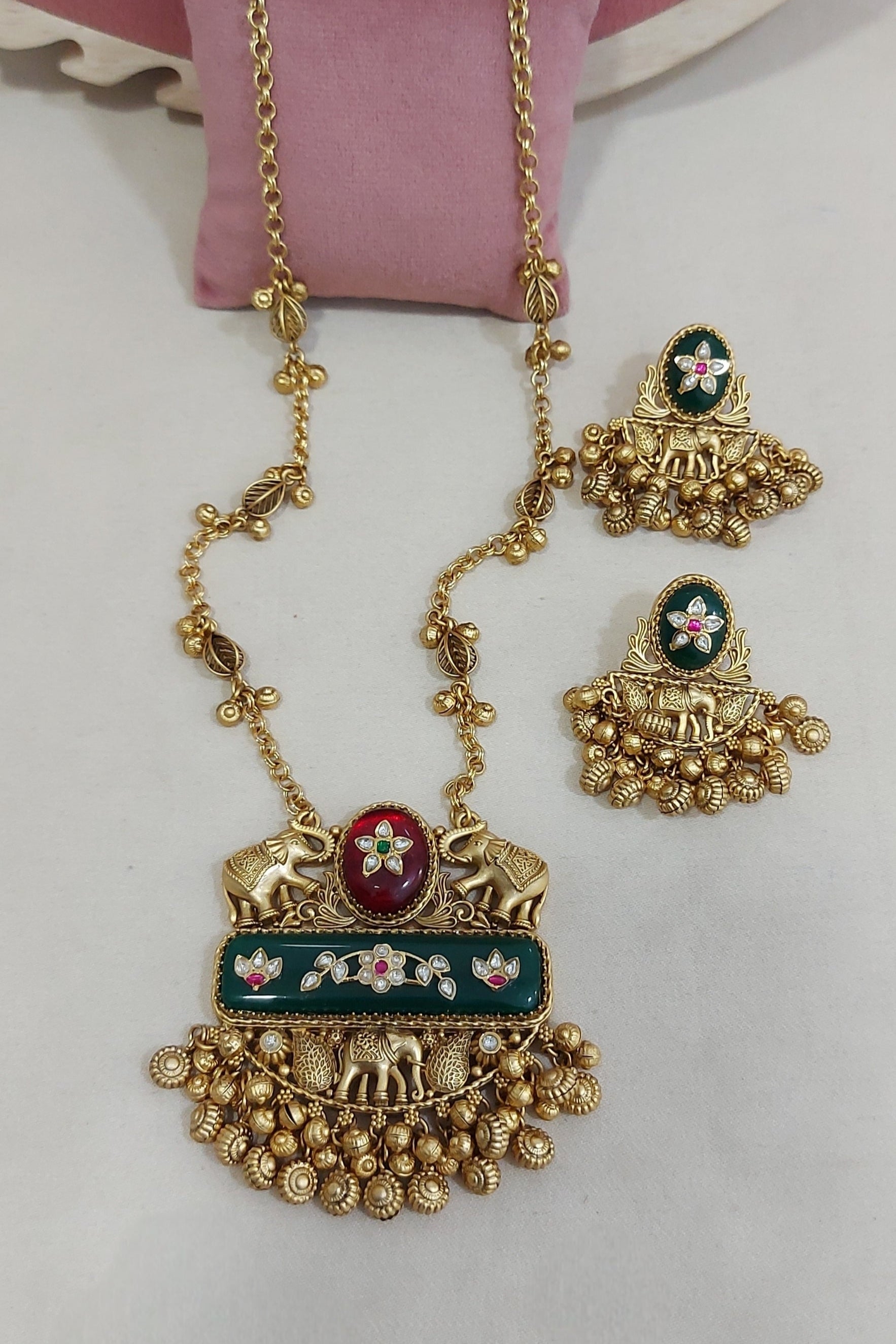 Pendent Set 2
