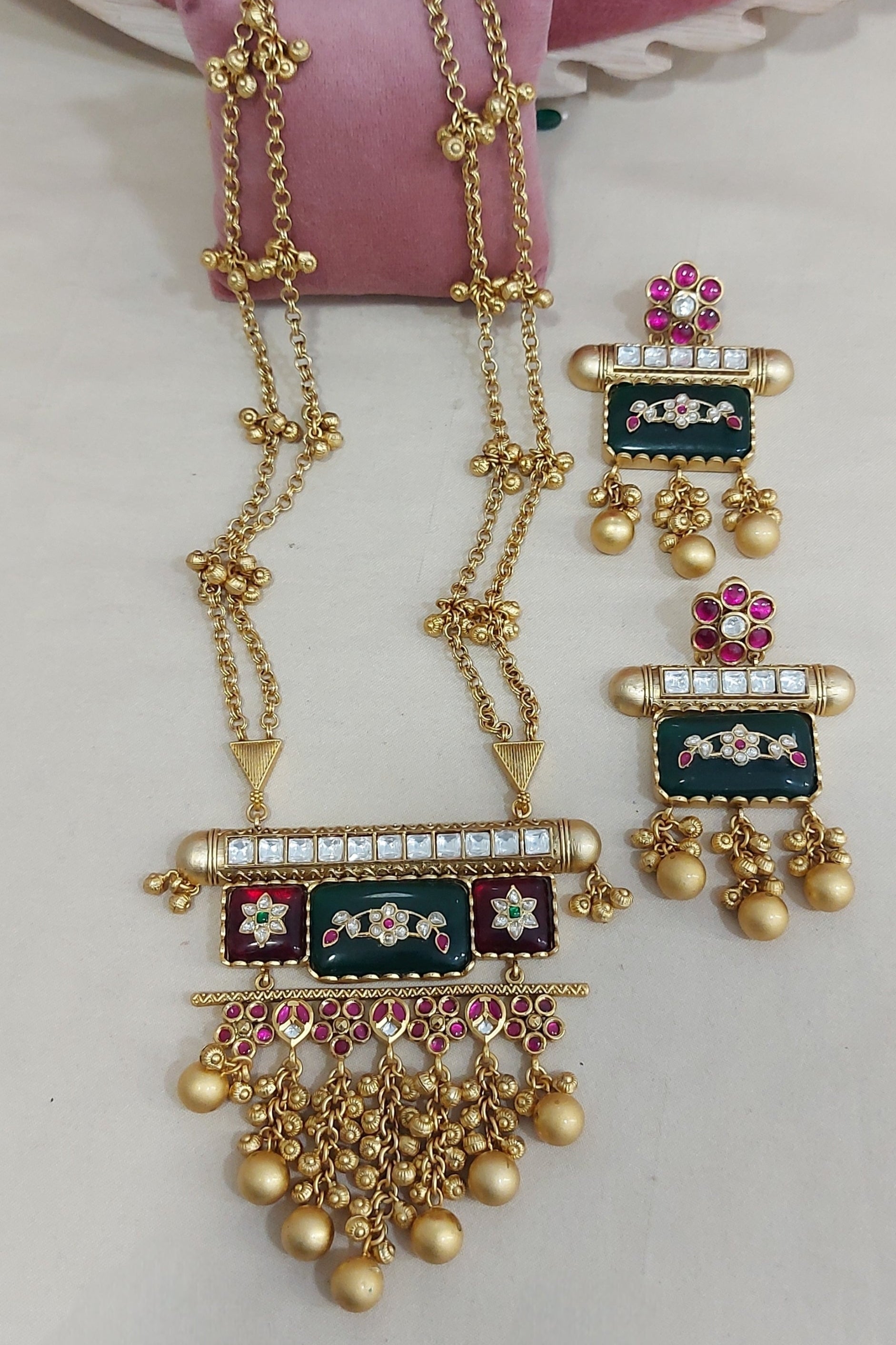 Pendent Set 5