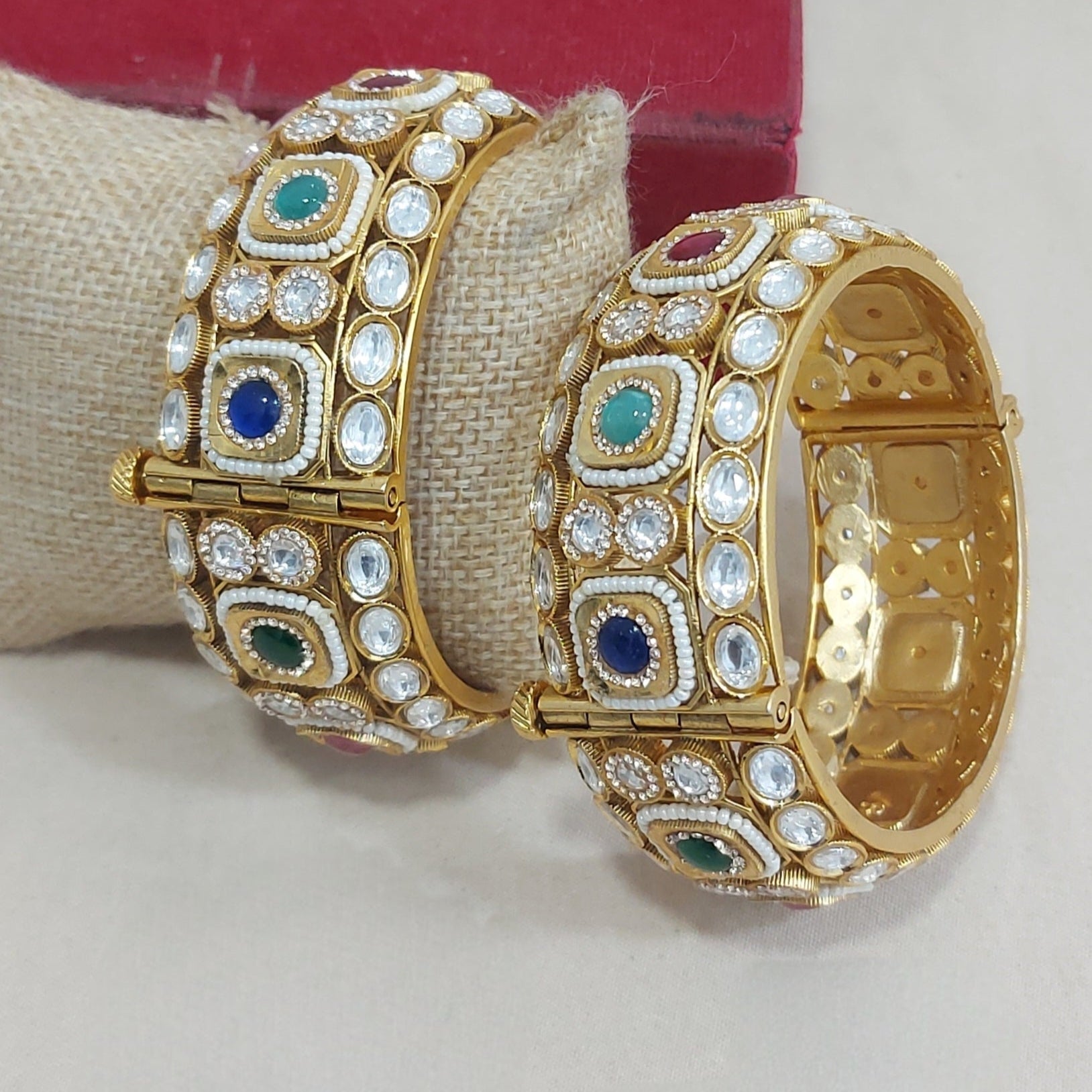Bangle 52